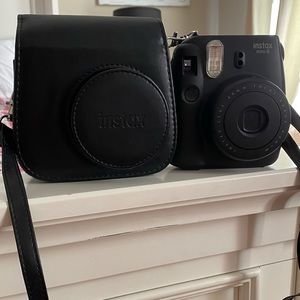Instax Mini 8 + carrying case